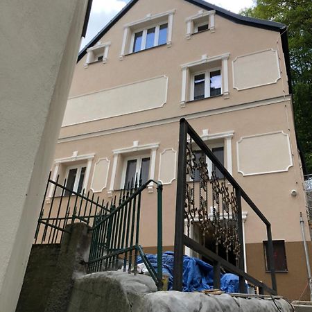 Ioannis Lägenhet Karlovy Vary Exteriör bild